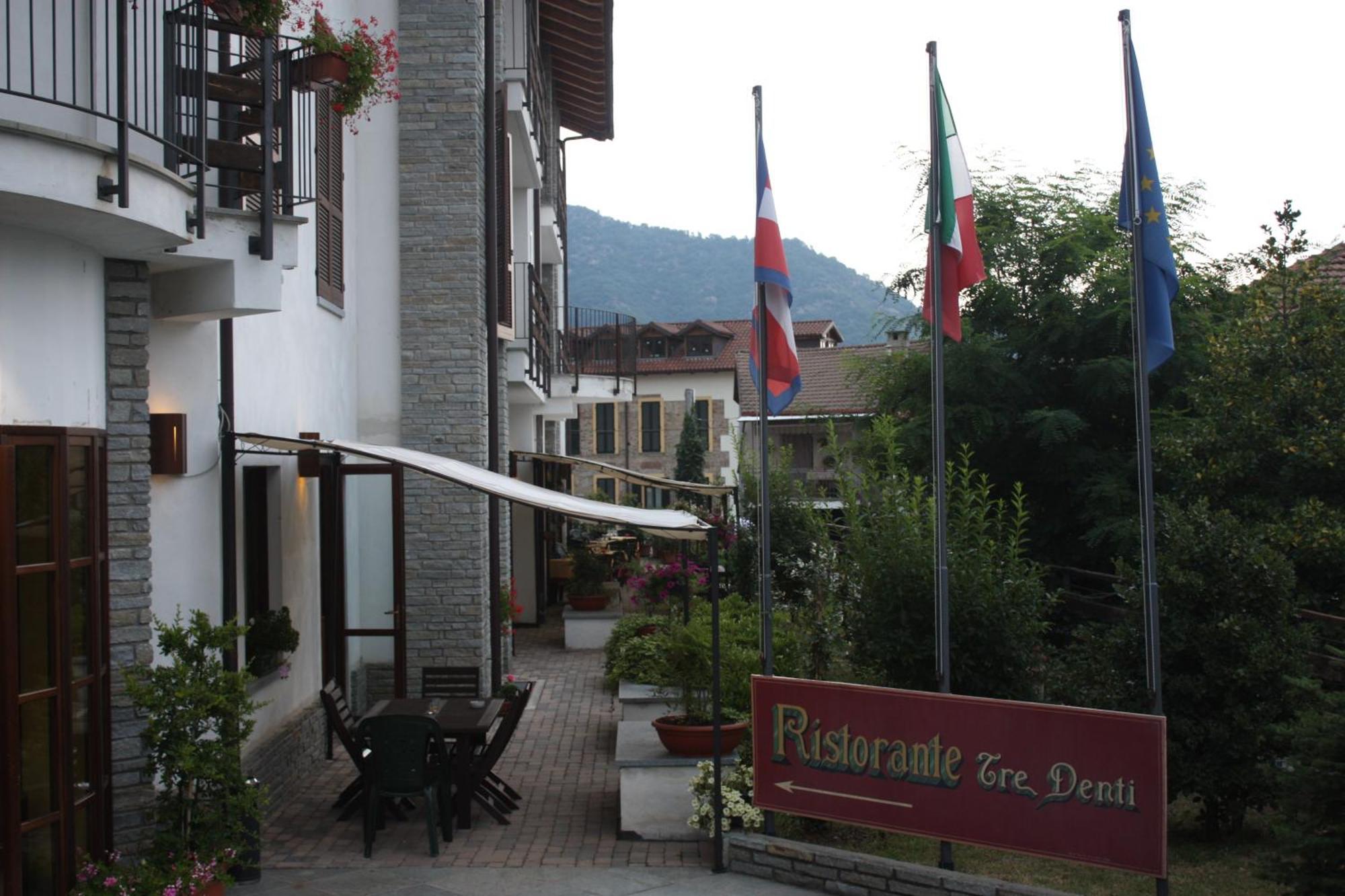 Hotel Tre Denti Cantalupa ภายนอก รูปภาพ